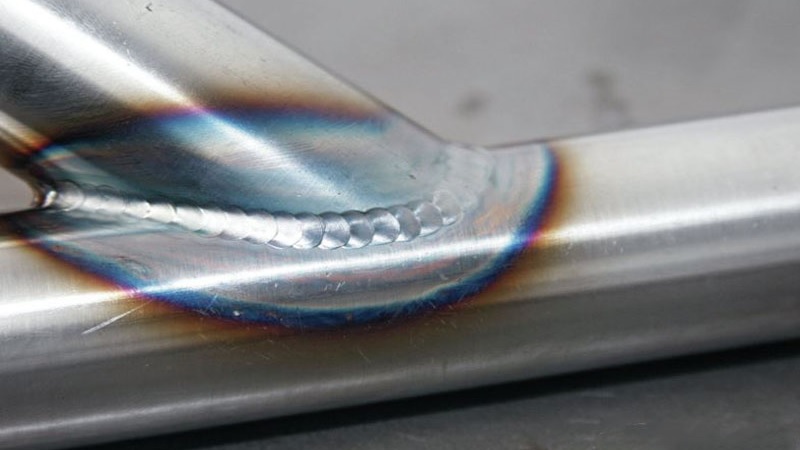 Review bàn inox tròn Toàn Mỹ 5 moi-han-ban-inox