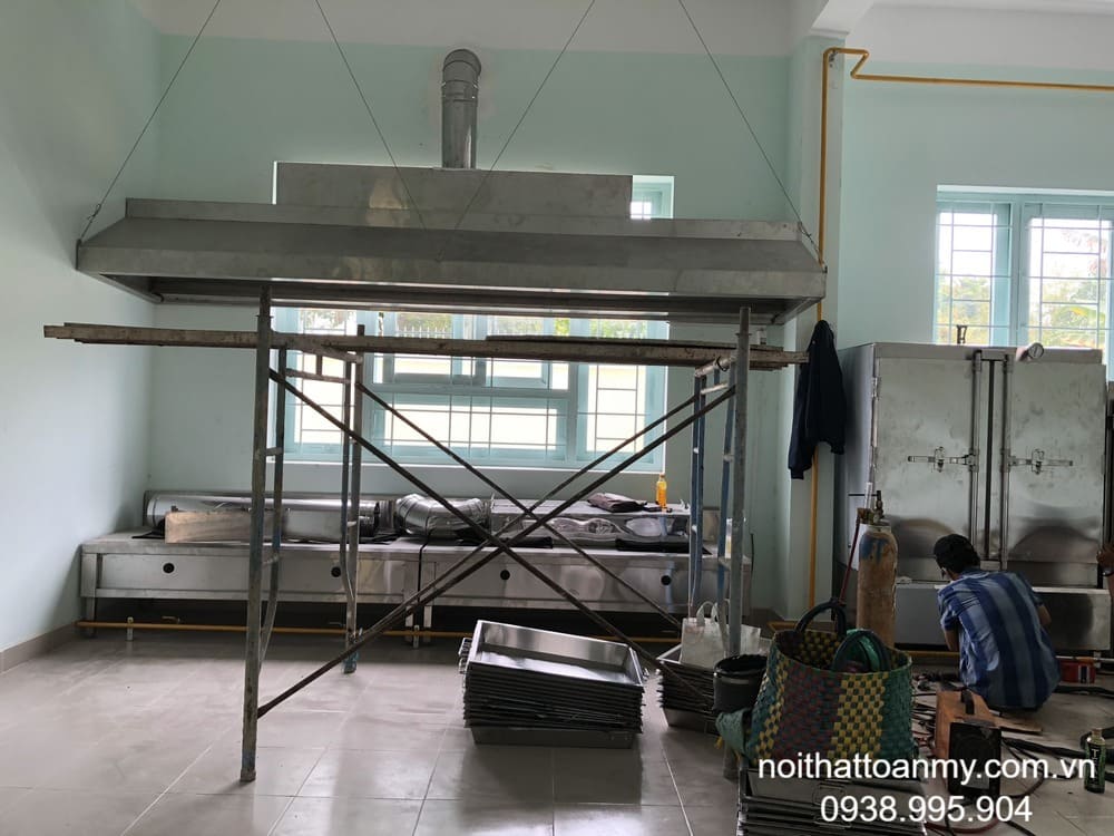 Bàn ghế inox 304, bàn ghế tròn, xếp, chữ nhật và đặt theo yêu cầu tại Nhà Bè TPHCM 2 cac-thiet-bi-inox-theo-yeu-cau-tai-nha-be