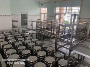 ghe-inox-cong-nghiep-tai-dong-nai