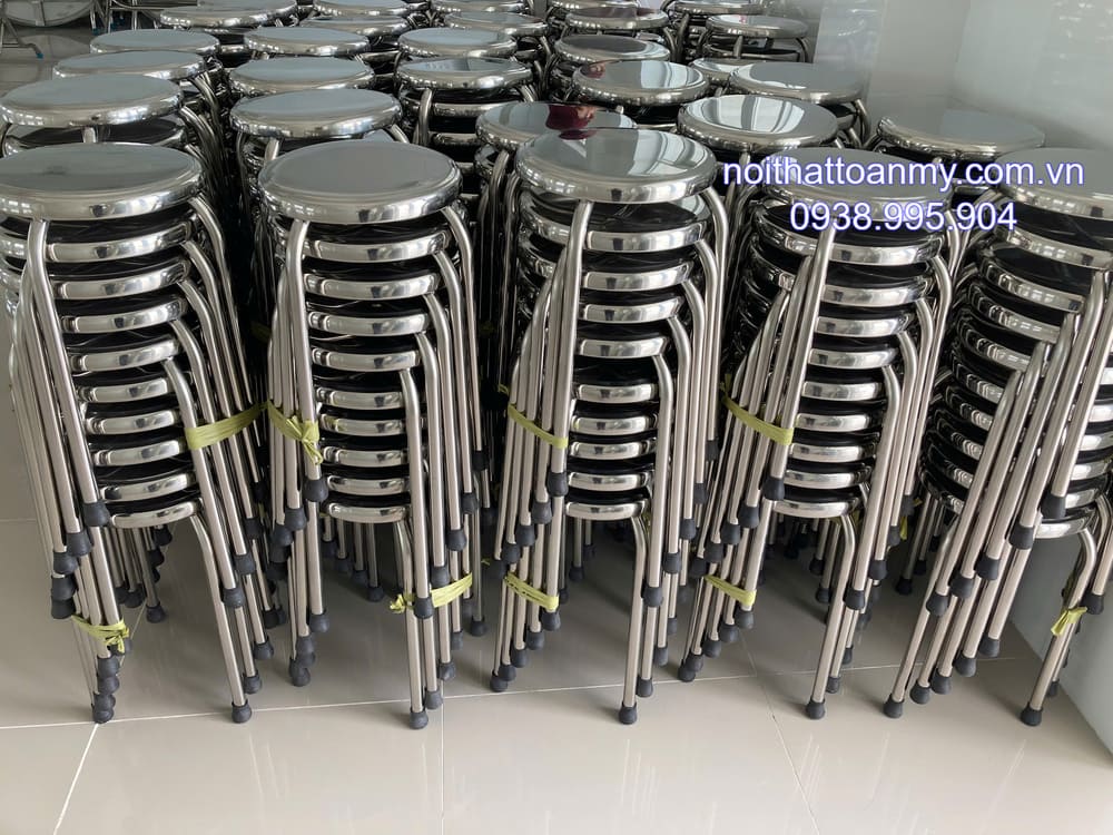 ghe-inox-toan-my-tai-phu-quoc