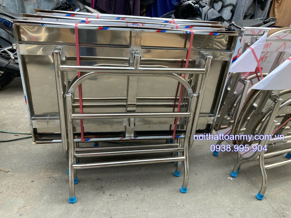 Bàn ghế inox Đắk Lắk Toàn Mỹ chất lượng và gia công các thiết bị inox theo yêu cầu 2 ban-inox-toan-my-tai-dak-lak