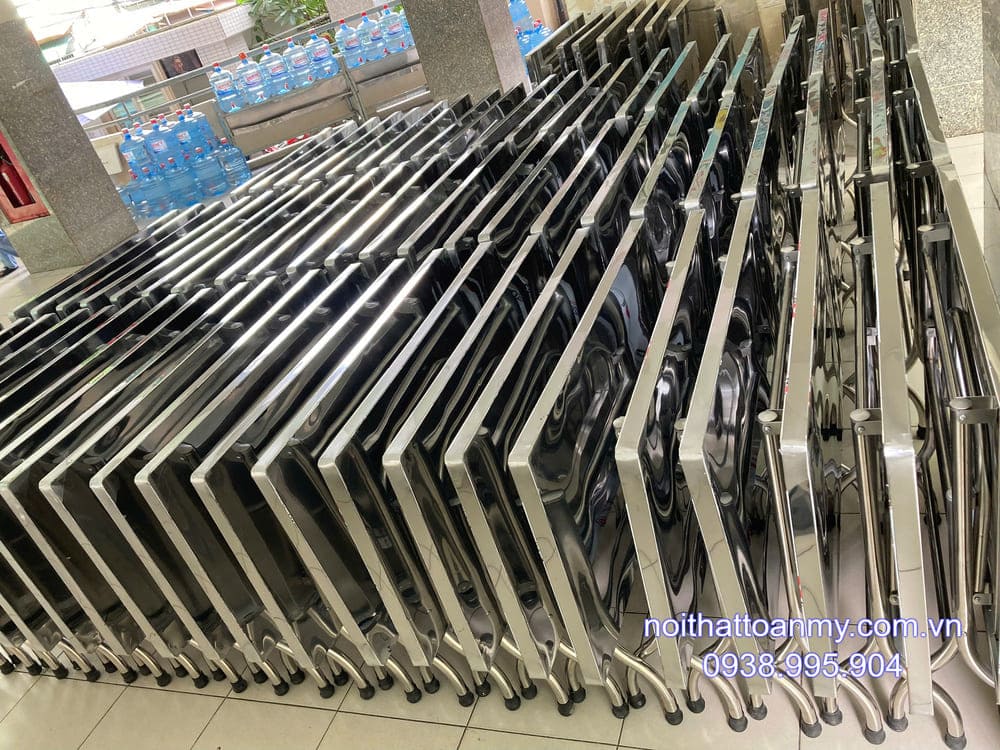 ban-ghe-inox-toan-my-tai-an-giang