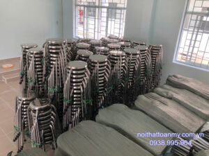 ban-ghe-inox-toan-my-tai-soc-trang
