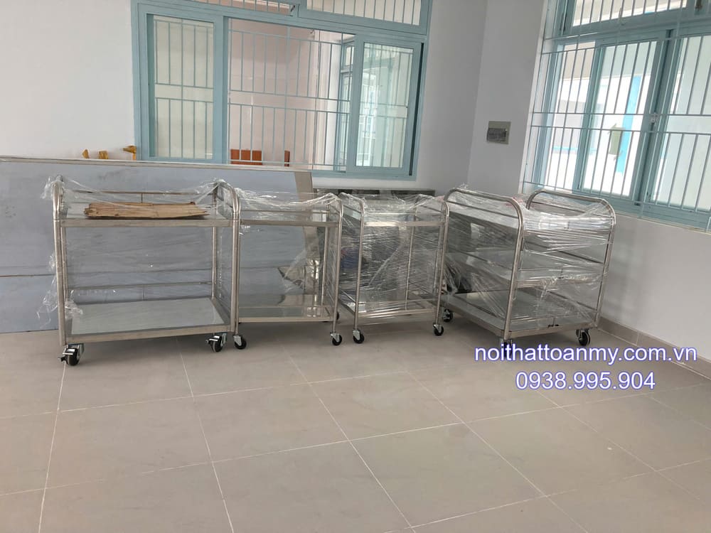 Toàn Mỹ cung cấp bàn ghế inox, thiết bị inox y tế và công nghiệp tại Bình Phước 4 thiet-bi-inox-y-te-toan-my-tai-binh-phuoc