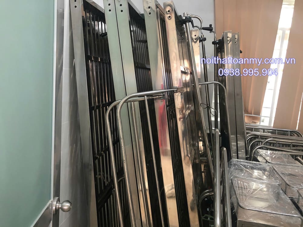 thiet-bi-inox-y-te-toan-my-tai-tien-giang