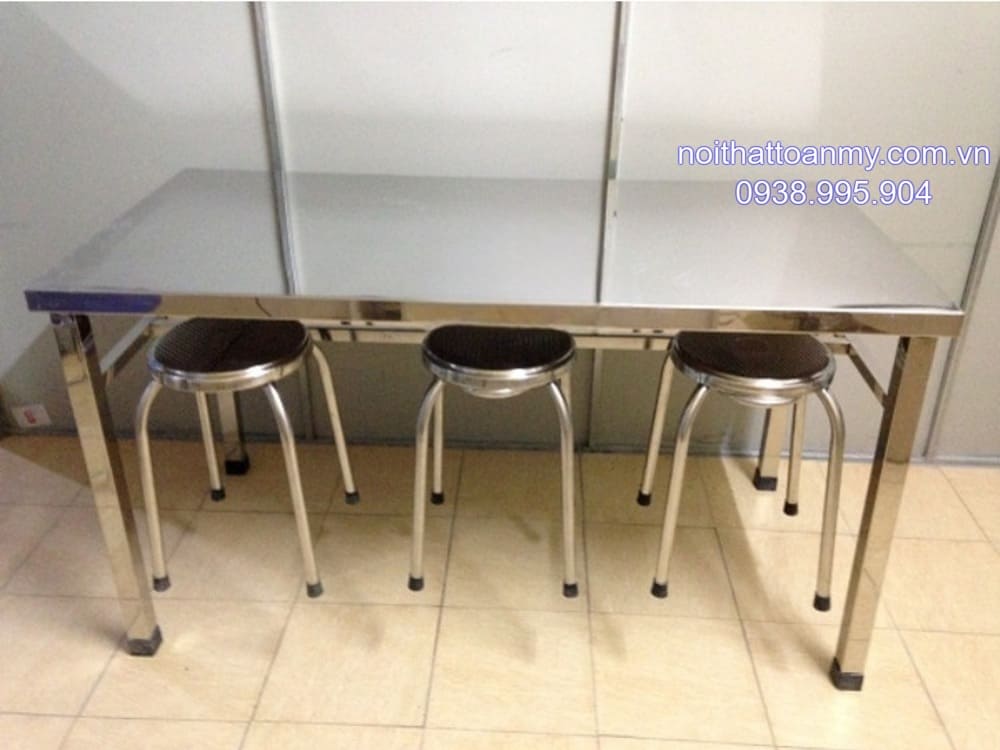 Bộ bàn inox công nghiệp có móc treo ghế cao cấp 17 bo-ban-inox-cong-nghiep-co-moc-treo-ghe-cao-cap-4